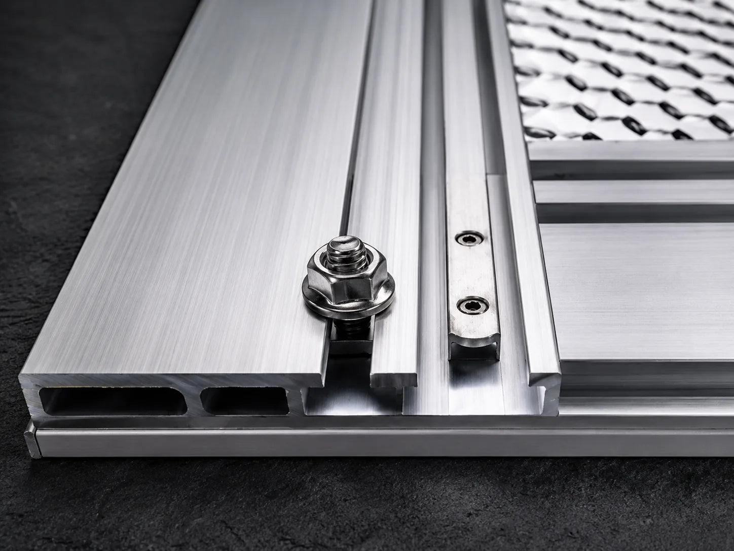 Aluminum profiles and mechanical connection hardware for facade panel preparation
