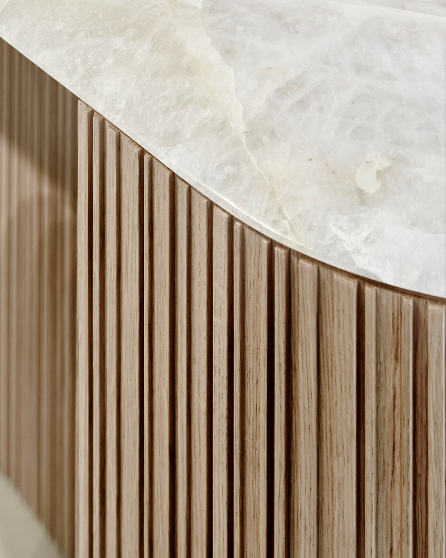 Integrated sink and stone worktop detail
