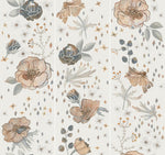 Panneaux côte à côte montrant des fleurs pêche et bleu-gris sur fond crème — pierre frittée Flower Language Floral
