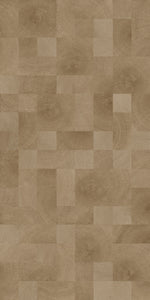 Dalle avec des carrés et rectangles effet chêne aux tons chauds disposés en patchwork — pierre frittée Natural Oak Wood Look