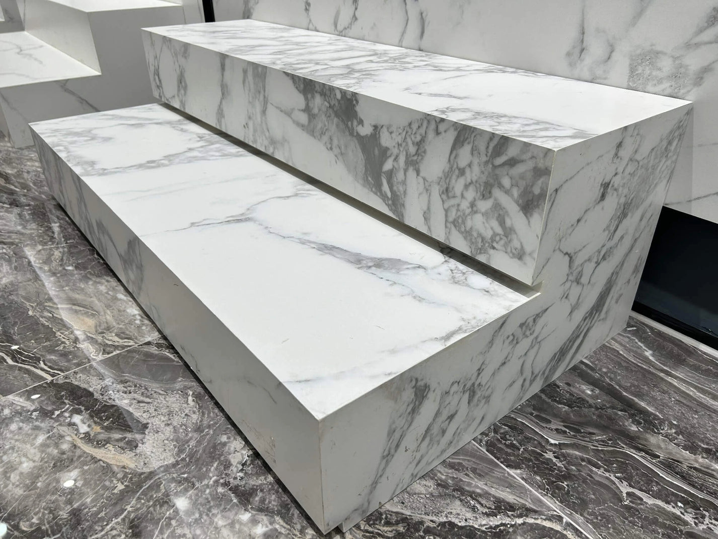 Libourne white sintered stone used on a contemporary staircase